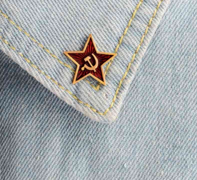 Red Star Sickle Hammer Cold War Soviet Cccp Brooch