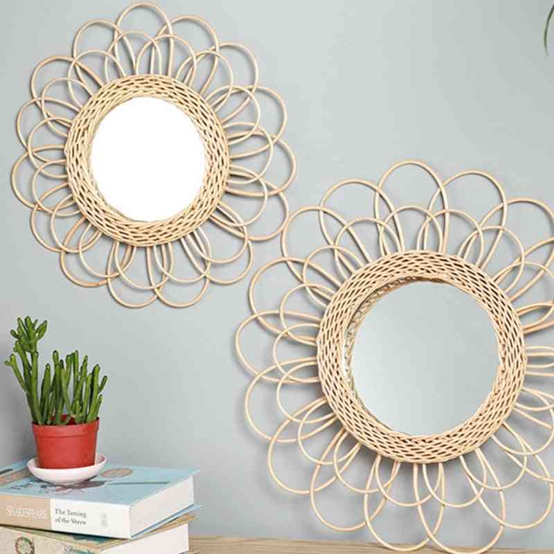 Solformad dekorativ spegel - konstdekoration rund sminkspegel