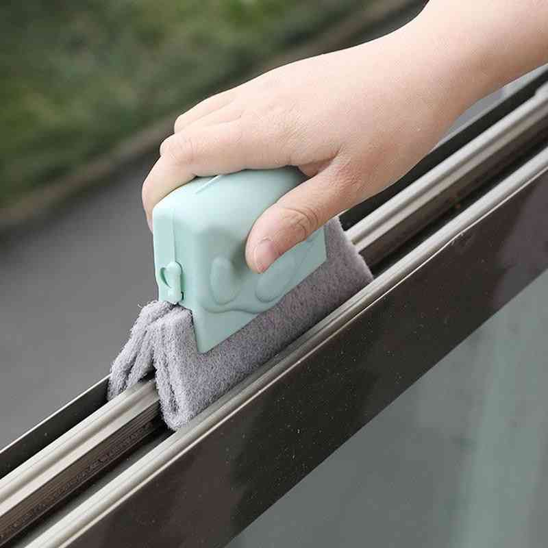 Kreativ rensebørste for vinduesriller