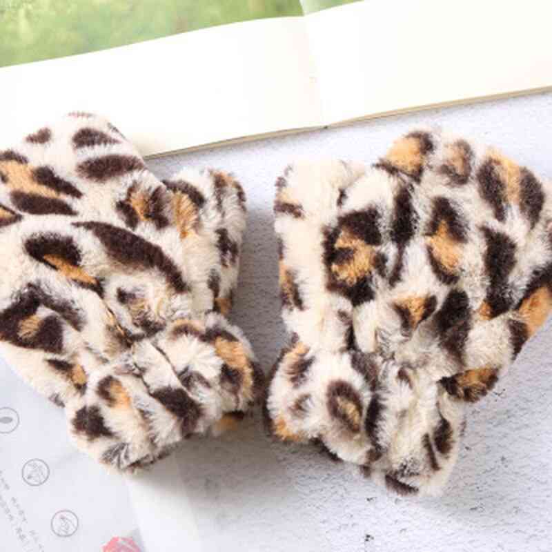 Fashion Ladies Leopard Print Plush Touch Screen Gloves Girls