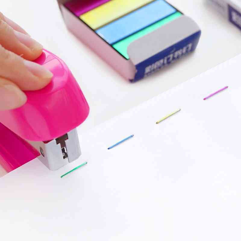 Farverige hæftemaskine syning nåle-bog hæfteklammer
